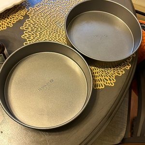 2X 9in caphalon cake pans